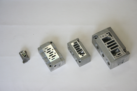 �R�����쏊�@���i��R